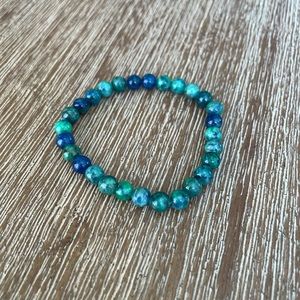 FREE w BUNDLE - Blue & green beaded bracelet
